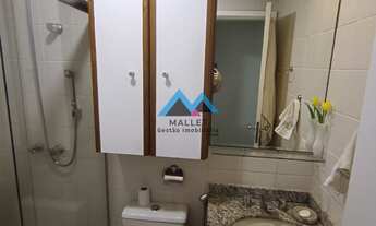 Imagem 7: Lindo apartamento de 3 quartos, sendo 1 suíte, 96 m², todo reformado, com 2 vagas de garag