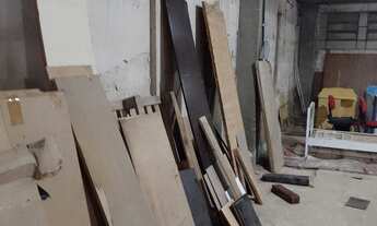 Imagem 4: 310M² de Área Construída na Estrada Do Poney Club