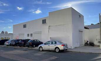 Imagem: Salão jundiaí, 2 banheiro na Rua Vitória