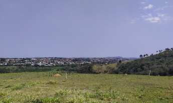 Imagem 4: Terrenos em condomínio fechado aos pés da Pedra Grande em Atibaia