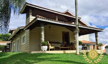 Imagem 2: Casa de alto padrão em Condomínio Jardim das Palmeiras - Bezerra Imóveis Bragança Paulista