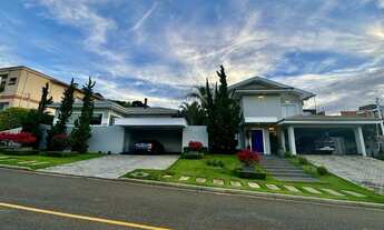 Imagem: Casa com 4 suítes, 2 vagas de garagem e