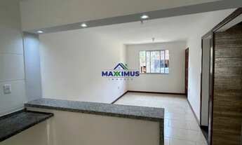 Imagem 5: Conforto e Segurança: Casa com Suíte, Closet e Vaga de Garagem!