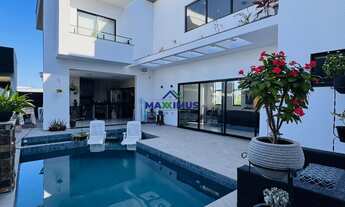 Imagem: Casa Duplex de Alto Padrão com 5 Quartos