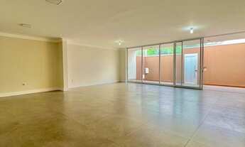 Imagem 7: Ótima casa no Parque Castelo De 880 mil por 780 mil