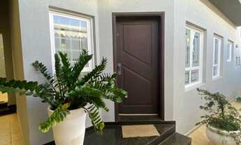 Imagem: Sobrado no Jardim Francano por R$ 800.000,00