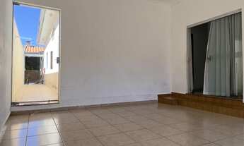 Imagem 4: Casa Jardim Luíza por R$ 335.000,00