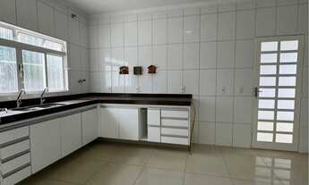 Imagem: Casa no Jardim Bueno por R$ 630.000,00