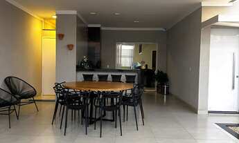 Imagem 5: Casa no Jardim Botânico por 950.000,00