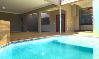 Imagem: Casa em Cristais Paulista por R$ 990.000,00