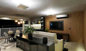 Imagem: Apartamento de Alto Padrão à Venda no