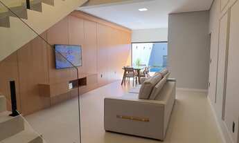 Imagem: Belíssimo sobrado no Primo Meneghetti