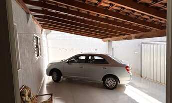 Imagem: Casa à Venda no Luiza 1 por R$ 280.000,00