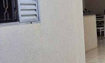 Imagem 2: Casa no Residencial Dourado por R$ 450.000,00