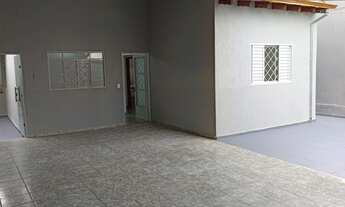 Imagem: Casa à venda no Jardim Tropical por R$