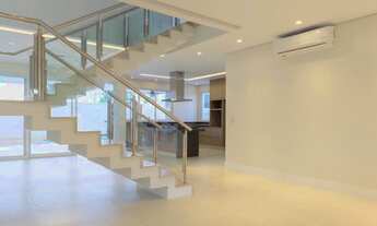 Imagem 2: Casa de alto padrão no Residencial Swiss Park