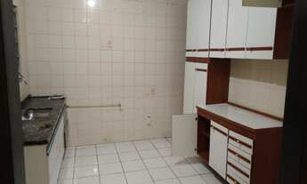 Imagem: 5 dormitórios, 1 suítes, 2 banheiro, 2