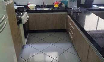 Imagem 2: CASA A VENDA NO BAIRRO DO TABOÃO COM CHURRASQUEIRA, MINI ACADEMIA, 3 VAGAS DE GARAGEM, 3 W