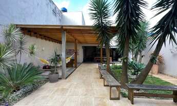 Imagem: Casa à venda com 350m² de arquitetura