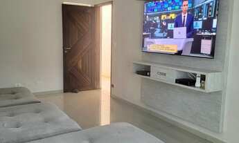 Imagem 2: Sobrado à venda no SBC, 214m² 3 Dormitórios 1 Suíte e Vaga para 4 Veículos