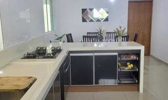 Imagem 4: Sobrado à venda no SBC, 214m² 3 Dormitórios 1 Suíte e Vaga para 4 Veículos