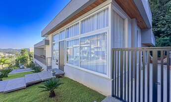 Imagem 3: 3 dormitórios, 3 suíte, 5 banheiro, 6 vagas na garagem