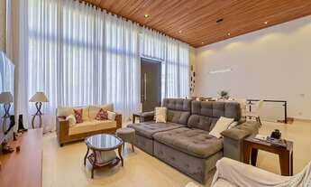 Imagem 5: 3 dormitórios, 3 suíte, 5 banheiro, 6 vagas na garagem