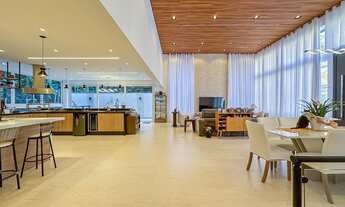 Imagem 6: 3 dormitórios, 3 suíte, 5 banheiro, 6 vagas na garagem