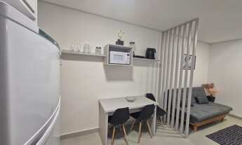 Imagem 3: Apartamento de 42m² mobiliado e pronto para morar, sem condomínio, com elevador na Vila Am