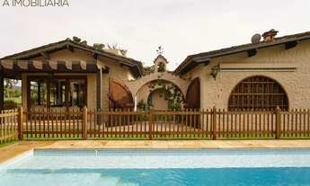 Imagem 2: Casa à venda com 5 Quartos e 5 Suítes no Condomínio Guarujá Golf Clube - Balneário Praia d