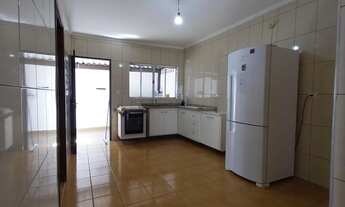 Imagem 7: Casa térrea à venda no Jardim Oriental, Santo André - 2 quartos, 1 banheiro, 2 vagas de ga