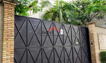 Imagem: Sobrado em um charmoso condomínio fechado