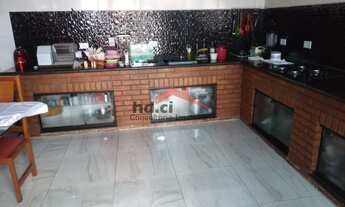 Imagem 6: Excelente sobrado com três dormitórios, uma com suíte e closet, sala para dois ambientes