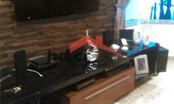 Imagem 3: Sobrado novo (construção 2010), planta bem distribuída em rua calma em frente a uma praça