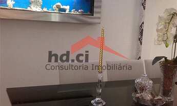 Imagem 2: Sobrado novo (construção 2010), planta bem distribuída em rua calma em frente a uma praça