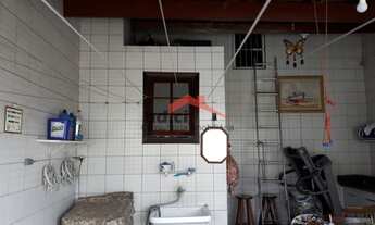 Imagem 5: Lindo sobrado com 3 quartos, sendo 1 suíte com sacada, sala 2 ambiente, cozinha grande e p