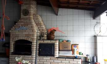 Imagem 7: Lindo sobrado com 3 quartos, sendo 1 suíte com sacada, sala 2 ambiente, cozinha grande e p