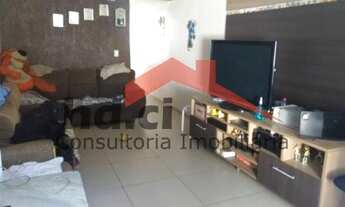 Imagem 4: Sobrado com 3 dormitórios sendo 1 suíte, ampla sala 2 ambientes em porcelanato, 6 vagas de