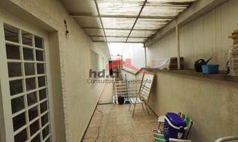 Imagem 5: Linda casa com ótimo acabamento, construção sólida, bem arejada e com cômodos grandes. Pis