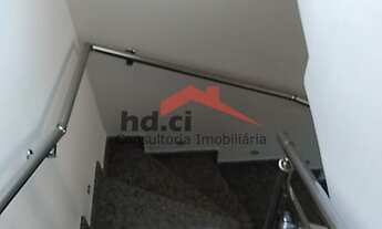 Imagem 6: Lindo sobrado com 3 dormitórios, sendo uma suíte, sala, cozinha, lavanderia, banheiro, cor