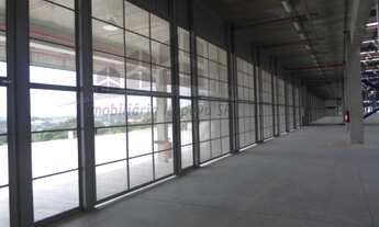 Imagem 5: Galpão em Condomínio para Locação em Louveira-SP - Distrito Industrial: 1 Sala, 2 Banheiro