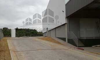 Imagem 3: Galpão Industrial para Locação em Jundiaí-SP, Distrito Industrial: 2 salas, 2 banheiros, 3