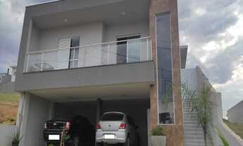 Imagem: CASA COM 170M² PARA VENDA OU PERMUTA NO