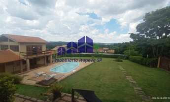 Imagem: Impecável residência em condomínio em