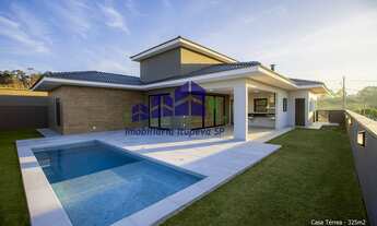 Imagem: Casa em Condomínio de Alto Padrão com