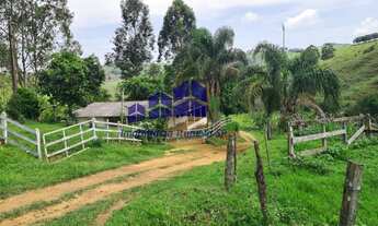 Imagem 4: Fazenda à Venda em São Lourenço-MG: 2 quartos, 2 banheiros, 2.032.800,00 m² no Centro da c