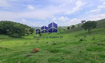 Imagem 6: Fazenda à Venda em São Lourenço-MG: 2 quartos, 2 banheiros, 2.032.800,00 m² no Centro da c