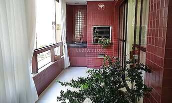 Imagem 3: Apartamento à venda no centro de Joinville-SC. Amplo apartamento - 1 apartamento por an