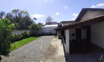 Imagem 6: Residência antiga à venda no bairro Floresta Joinville/SC. 03 dormitórios