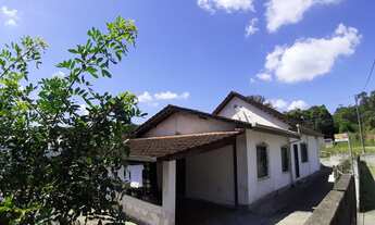 Imagem 7: Residência antiga à venda no bairro Floresta Joinville/SC. 03 dormitórios